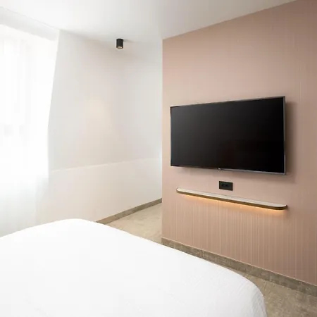 Hotel Courtyard By Marriott - Napoca Downtown