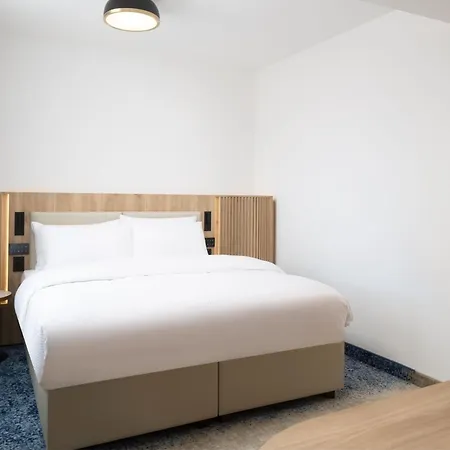 Hotell Courtyard By Marriott - Napoca Downtown