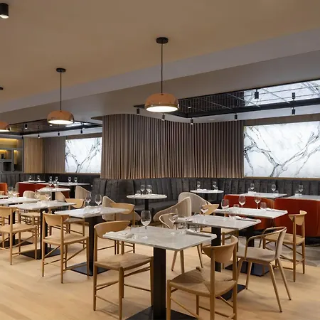 Hotell Courtyard By Marriott - Napoca Downtown Cluj-Napoca