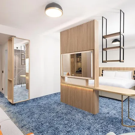 Courtyard By Marriott - Napoca Downtown Hotel 4*