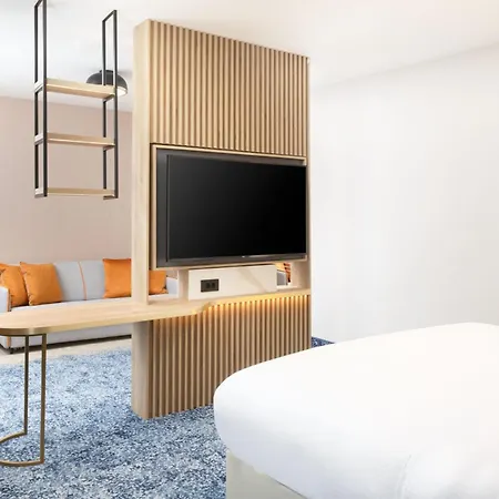 Courtyard By Marriott - Napoca Downtown Hotel Kluż-Napoka