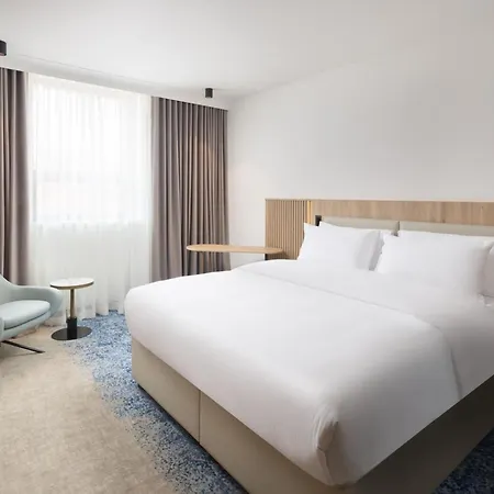 Courtyard By Marriott - Napoca Downtown Hotell 4*