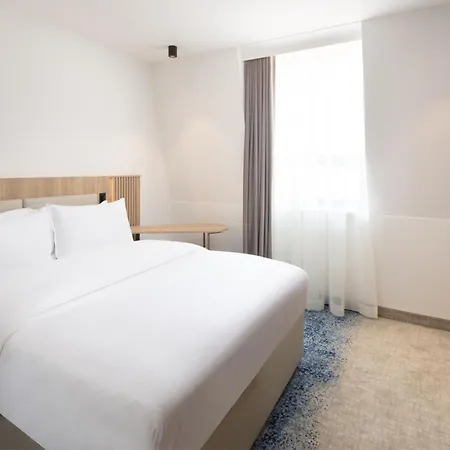 Courtyard By Marriott - Napoca Downtown 4* Cluj-Napoca