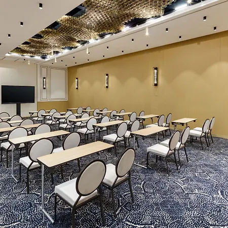 Hotel Courtyard By Marriott - Napoca Downtown