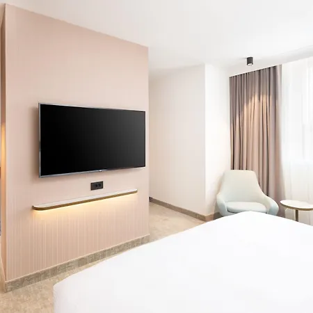 Courtyard By Marriott - Napoca Downtown 4* Cluj-Napoca
