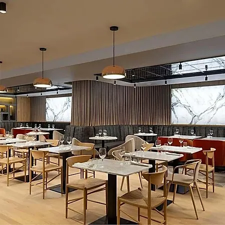 Hotell Courtyard By Marriott - Napoca Downtown 4*