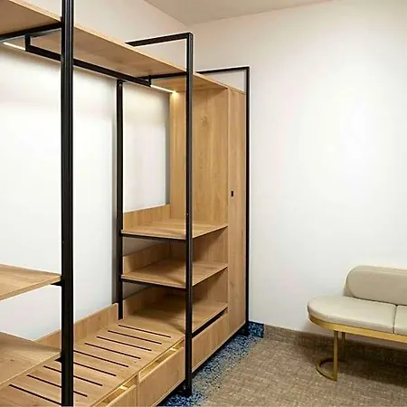 Courtyard By Marriott - Napoca Downtown Otel 4*