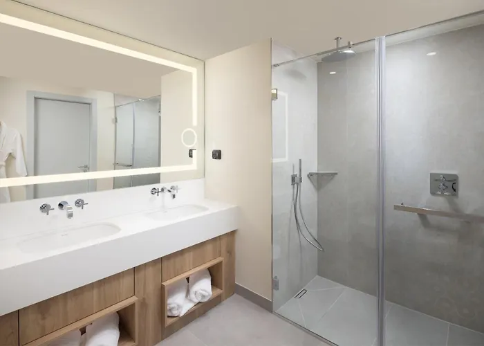 Hotel Courtyard By Marriott - Napoca Downtown