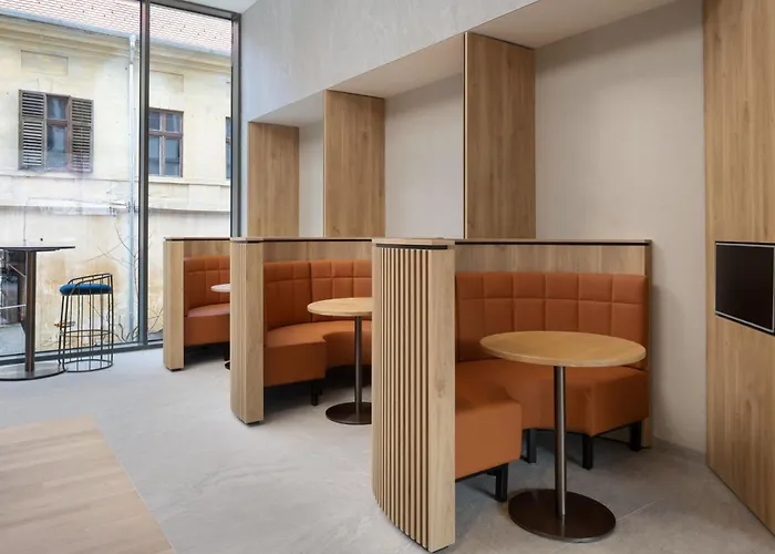 Courtyard By Marriott - Napoca Downtown 4*