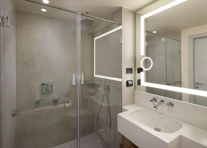 Courtyard By Marriott - Napoca Downtown 4* Cluj-Napoca