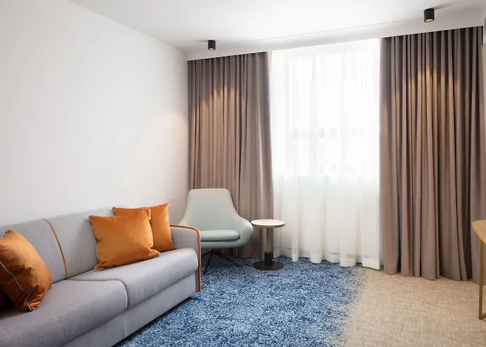 Courtyard By Marriott - Napoca Downtown Hotel 4*