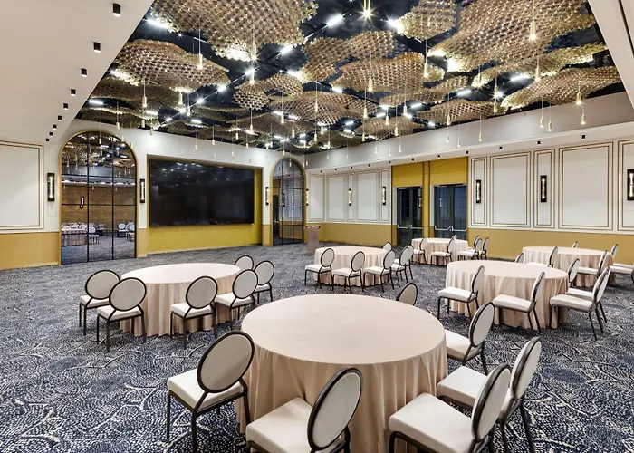 Hotel Courtyard By Marriott - Napoca Downtown Kluż-Napoka